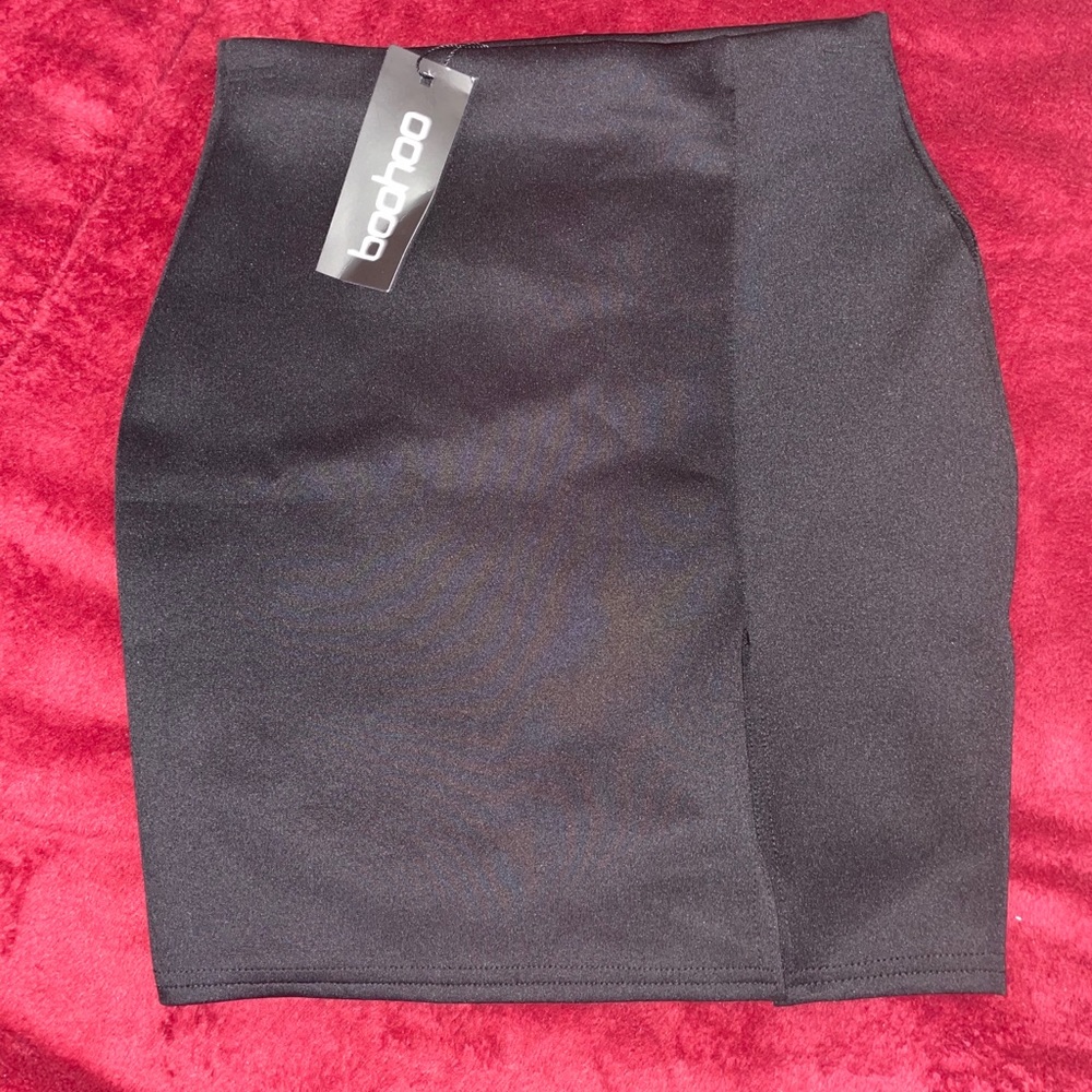 Boohoo black bodycon mini skirt with front slit